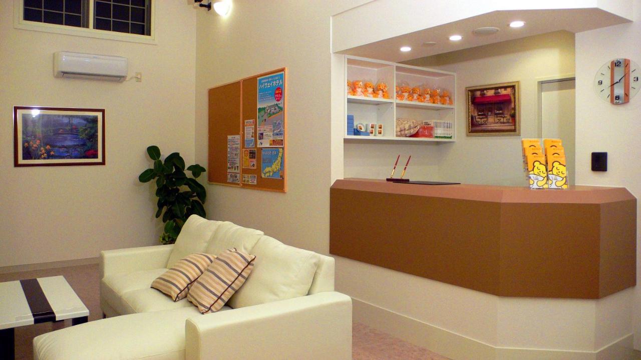 Family Lodge Hatagoya Miyajima Sa Хатсукаичи Екстериор снимка